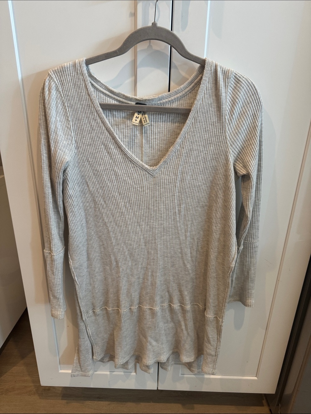 We The Free Light Gray Ribbed V-Neck Tunic With Open Sides